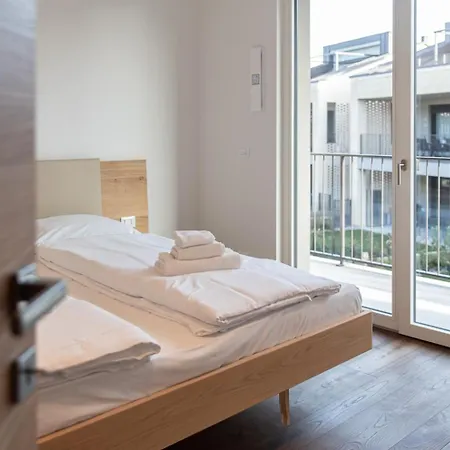 펜션 Prestige Garda - Borgo Secolo