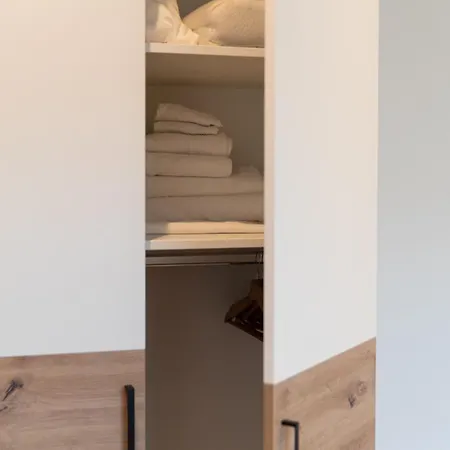 Prestige Garda - Borgo Secolo Hébergement de vacances *