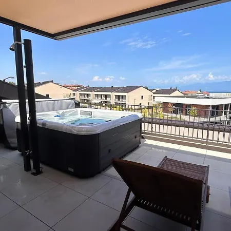 Nyaraló Prestige Garda - Borgo Secolo *
