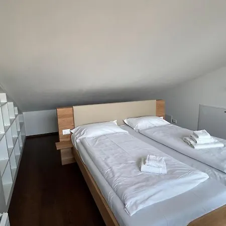 Prestige Garda - Borgo Secolo *
