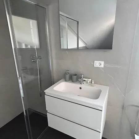 Prestige Garda - Borgo Secolo Nyaraló Peschiera del Garda